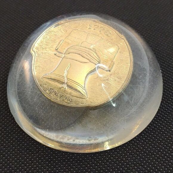 Liberty Bell Eagle Coin Vintage Paperweight Lucite Resin - Picture 11 of 16